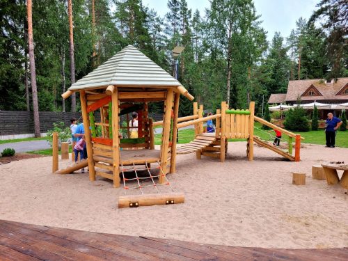 Уникальные игровые площадки для детей в парк и на дачу