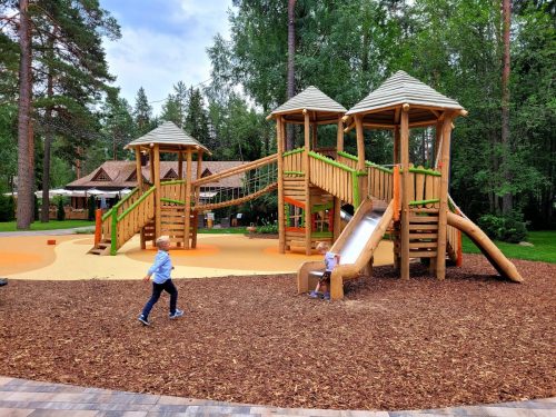 Уникальные игровые площадки для детей в парк и на дачу